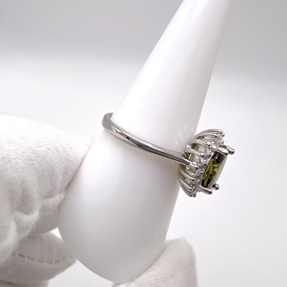 .925 Sterling Silver Peridot Cz & Clear Cz Ring - Picture 8 of 17